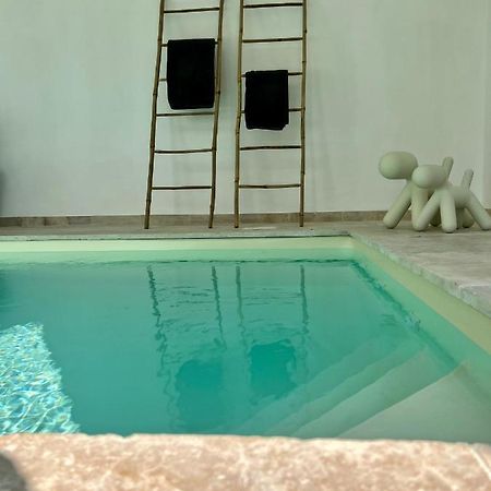 Manoir Les Feuillantines Piscine & Spa Isques Eksteriør billede